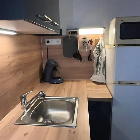 Votre Pied-a-terre En Bord De * Σετ